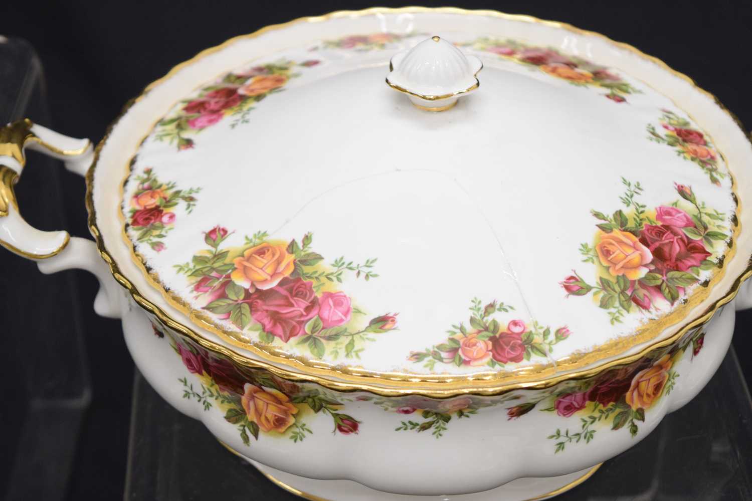 Royal Albert 'Old Country Roses' six person service - Image 5 of 16