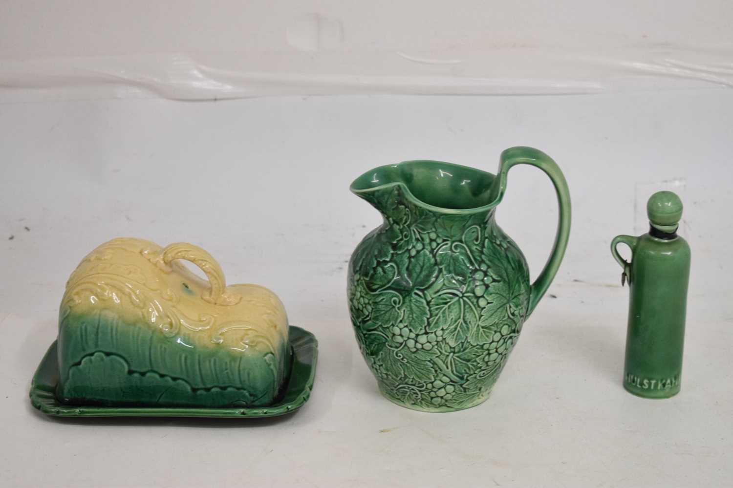 Large quantity of 19th century Majolica 'Cabbage Ware', etc - Image 15 of 15