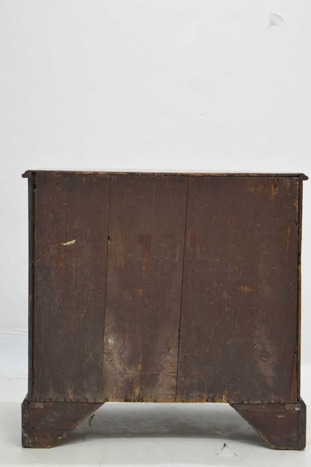 18th century mahogany chest of drawers - Image 8 of 9