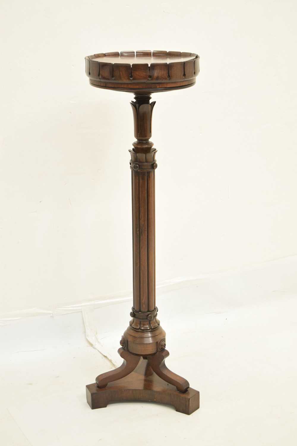 Victorian rosewood plant stand/torchère - Image 2 of 8