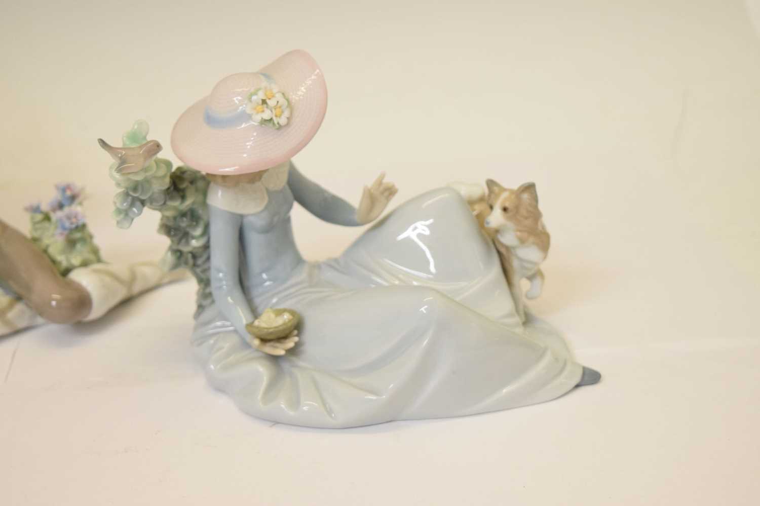Lladro - Three porcelain figures - Image 6 of 11