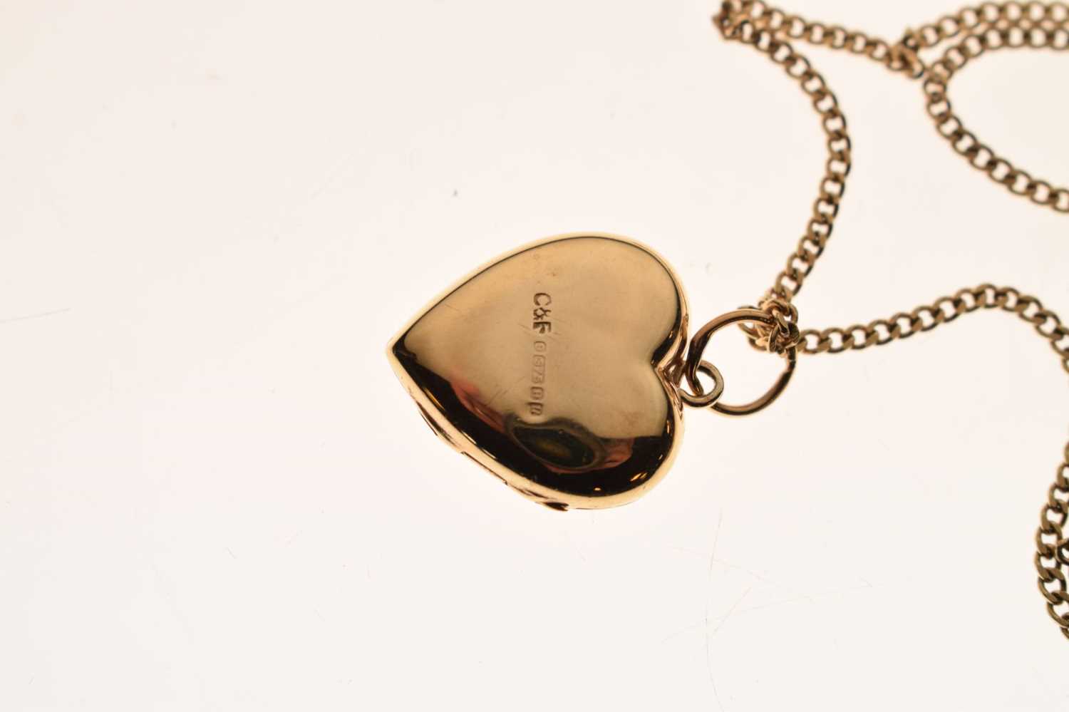 Pearl and sapphire 9ct gold heart-shaped locket pendant necklace - Image 5 of 7