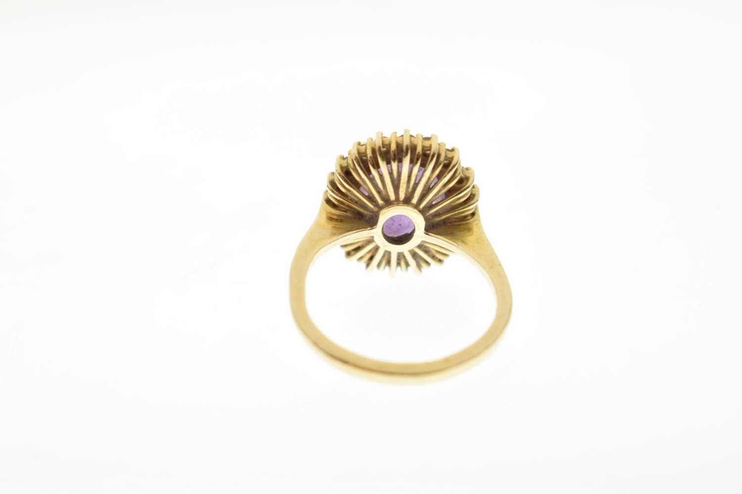 18ct gold, amethyst and diamond cluster ring - Image 3 of 6