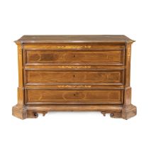 Walnut chest of drawers