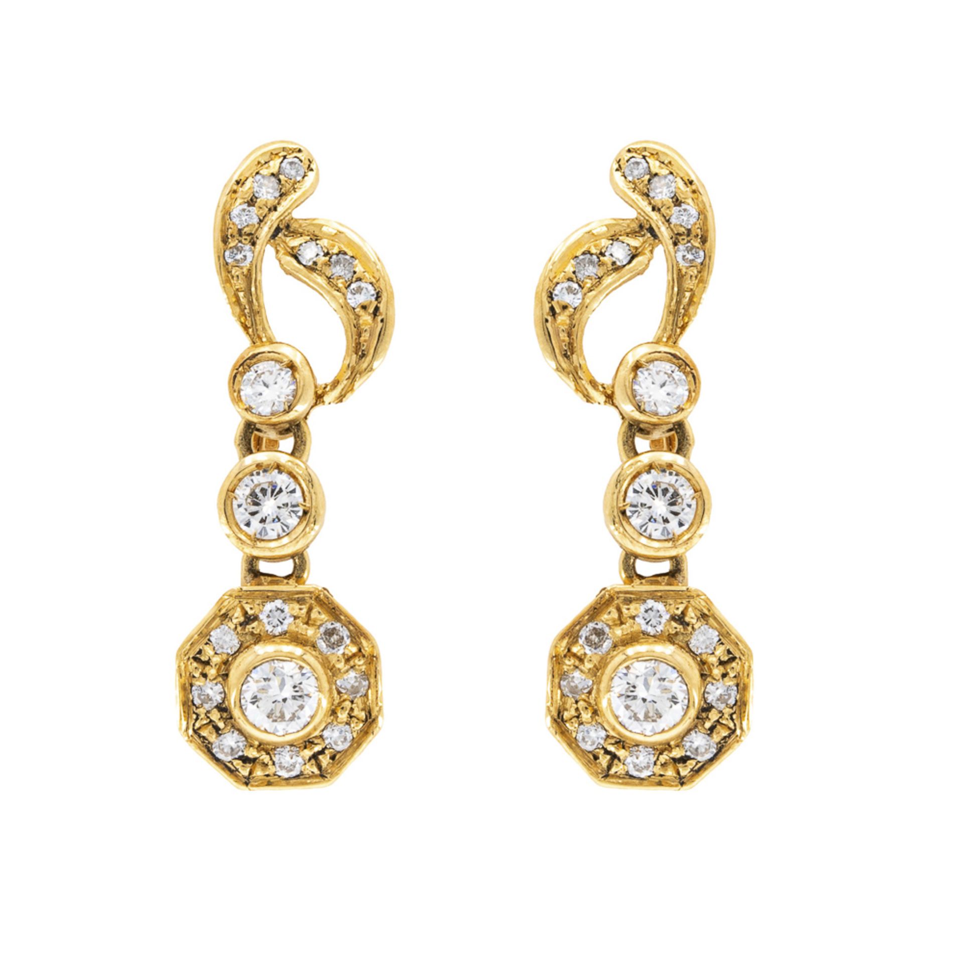 18kt yellow gold and diamonds pendant earrings