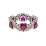 18kt white gold with heart-shaped rubies and diamonds ring