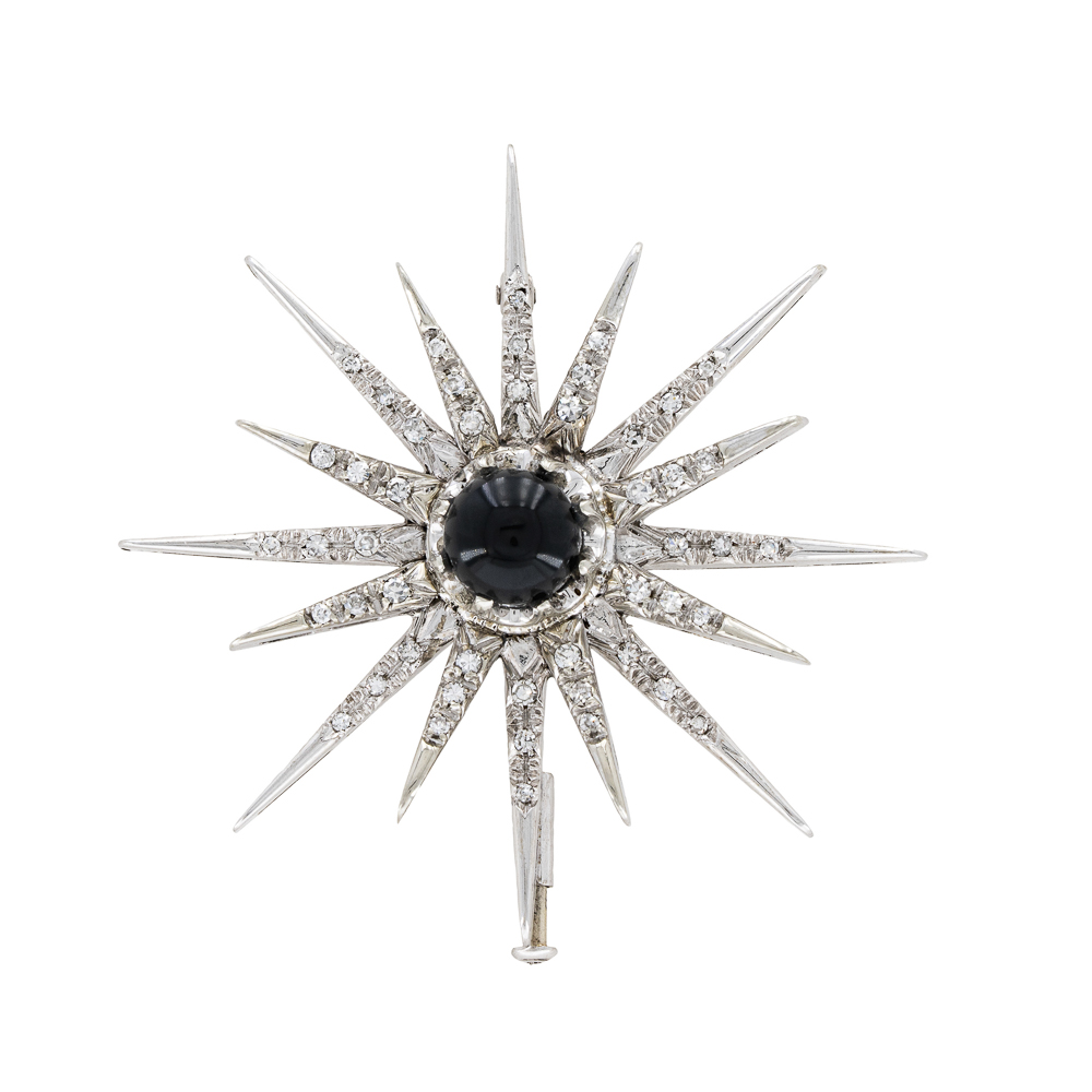 Platinum and diamonds star brooch