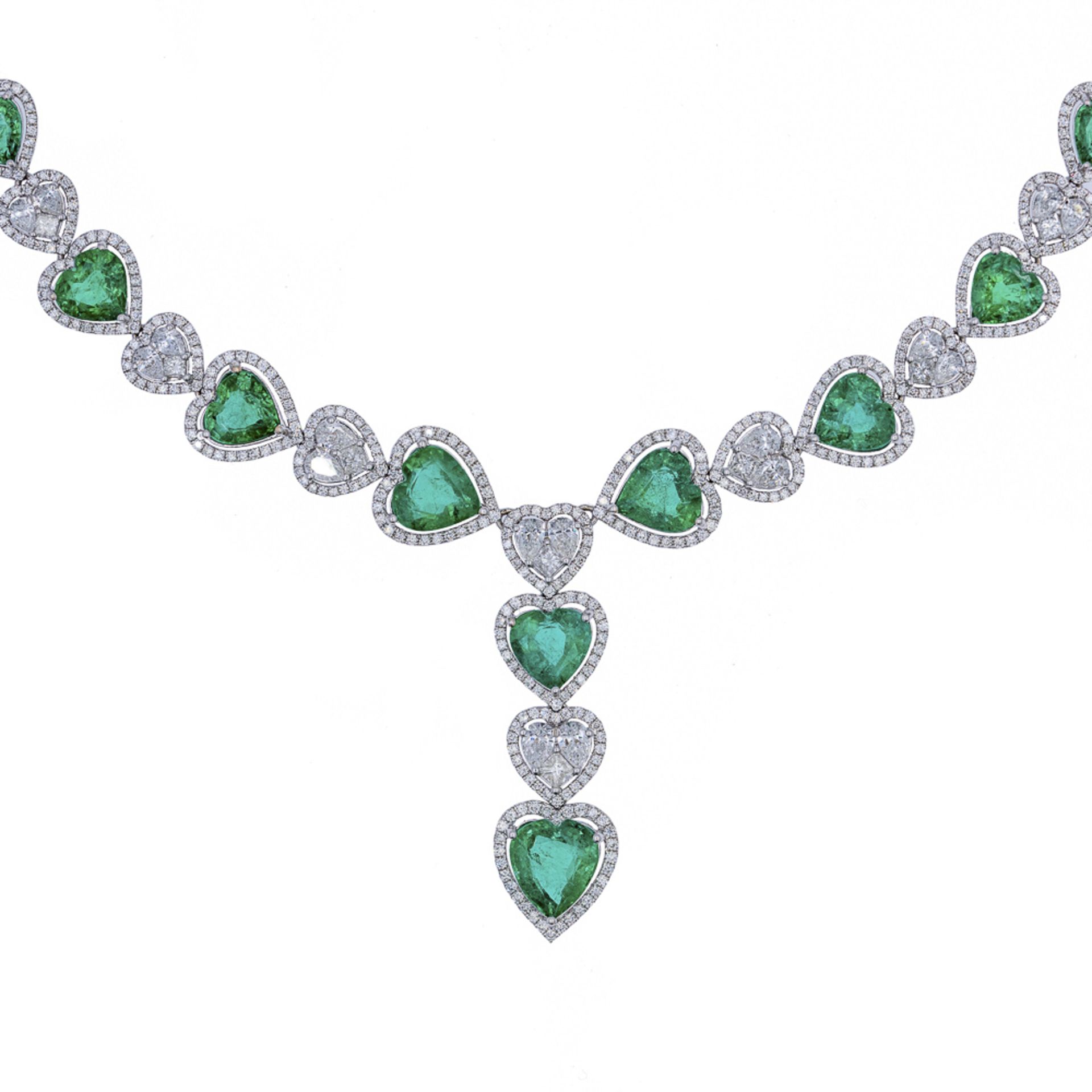 18kt white gold with emeralds and diamonds heart necklace - Bild 2 aus 2