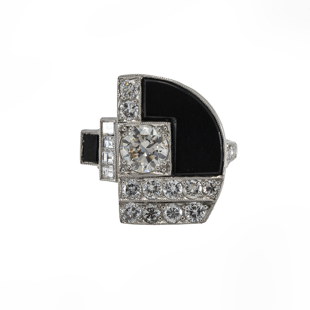 Platinum, diamonds and black onyx decò ring - Image 2 of 2