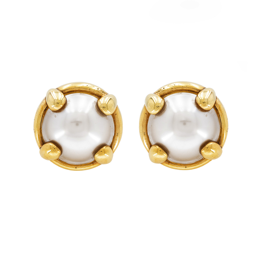 18kt yellow gold and mabé pearls lobe earrings