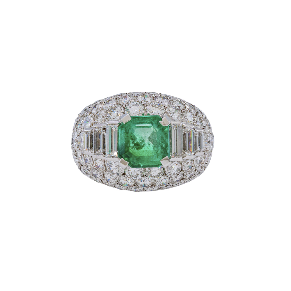 18kt white gold with natural Columbian emerald trumpet ring - Image 2 of 2