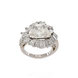 Ring with a triangular diamond with cut off corners 4.38 ctcorners 4.38 ct