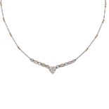 18kt white and yellow gold necklace with heart-shaped diamond