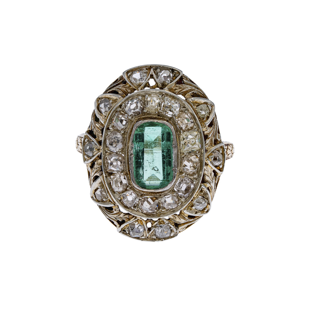 Antique gold and silver, emerald and coroné roses ring - Image 2 of 2
