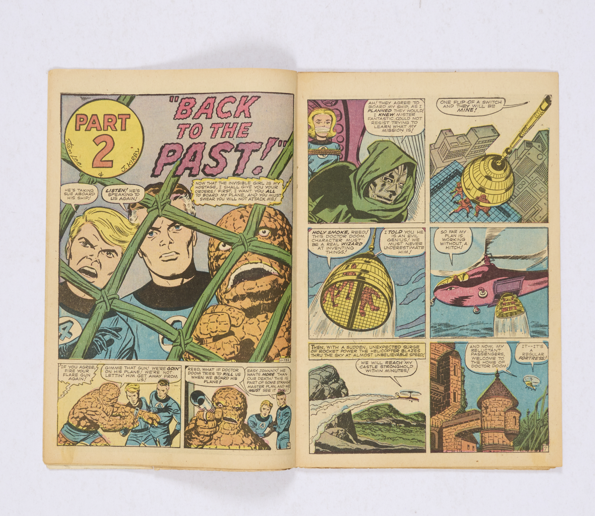 Fantastic Four 5 (1962) Full page ad for Hulk # 1. Cover re-attached to clear-taped interior spine - Image 4 of 7