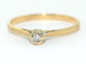 9ct Gold Ladies Diamond Solitaire Ring. Size N