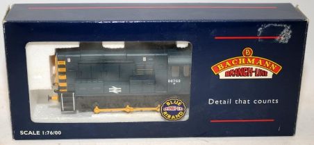 Bachmann OO gauge 08 Diesel Shunter BR Blue ref:32-102A. Boxed