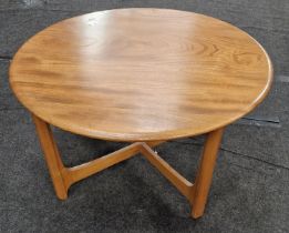 Vintage possibly Ercol elm round coffee table 48cm tall 90cm diameter.