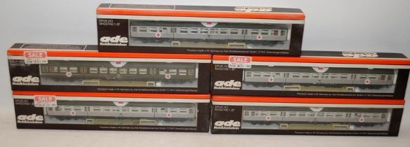 Ade Modelleisenbahnen HO gauge military (?) carriages displaying Red Cross insignia. 5 in lot, all