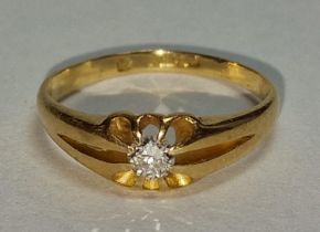 Diamond Gypsy 18ct gold ring Size N , 2.6g.