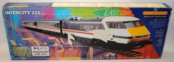 Hornby OO gauge Intercity 225 electric train set ref:r824. Some items of track missing otherwise