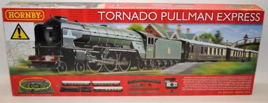 Hornby OO gauge Tornado Pullman Express train set ref:R1169. Complete and boxed