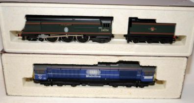 Hornby Top Link OO gauge Locomotives R310 BR 4-6-2 Battle of Britain Class Lord Beaverbrook and R358