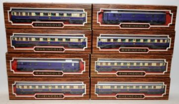Liliput Modellbahn HO gauge Rheingold carriages with purple/cream livery. 8 in lot, all boxed.