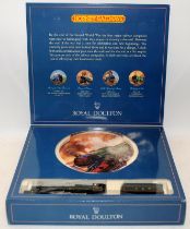 Hornby and Royal Doulton collaboration commemorative plate and OO gauge GWR 4-6-0 King Henry VI King