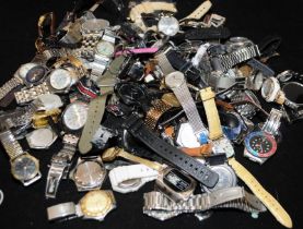 Large collection of ladies and gent's watches. Offered for spares/repair but some seen working. (