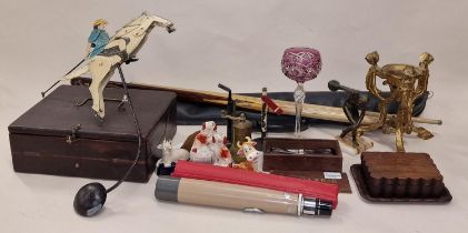 Mixed lot to include snooker cue, wooden boxes and other collectables.