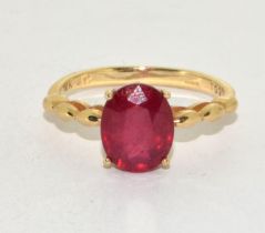 9ct gold large Ruby solitaire ring size R