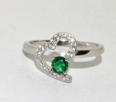 A S925 silver and emerald ring Size R