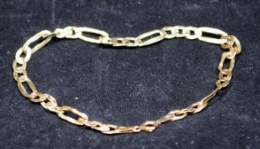 9ct gold Figaro link bracelet 2g