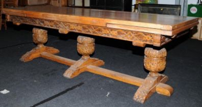 Large heavy oak refectory extending dining table on carved cup and cover supports 77x244x93cm (not