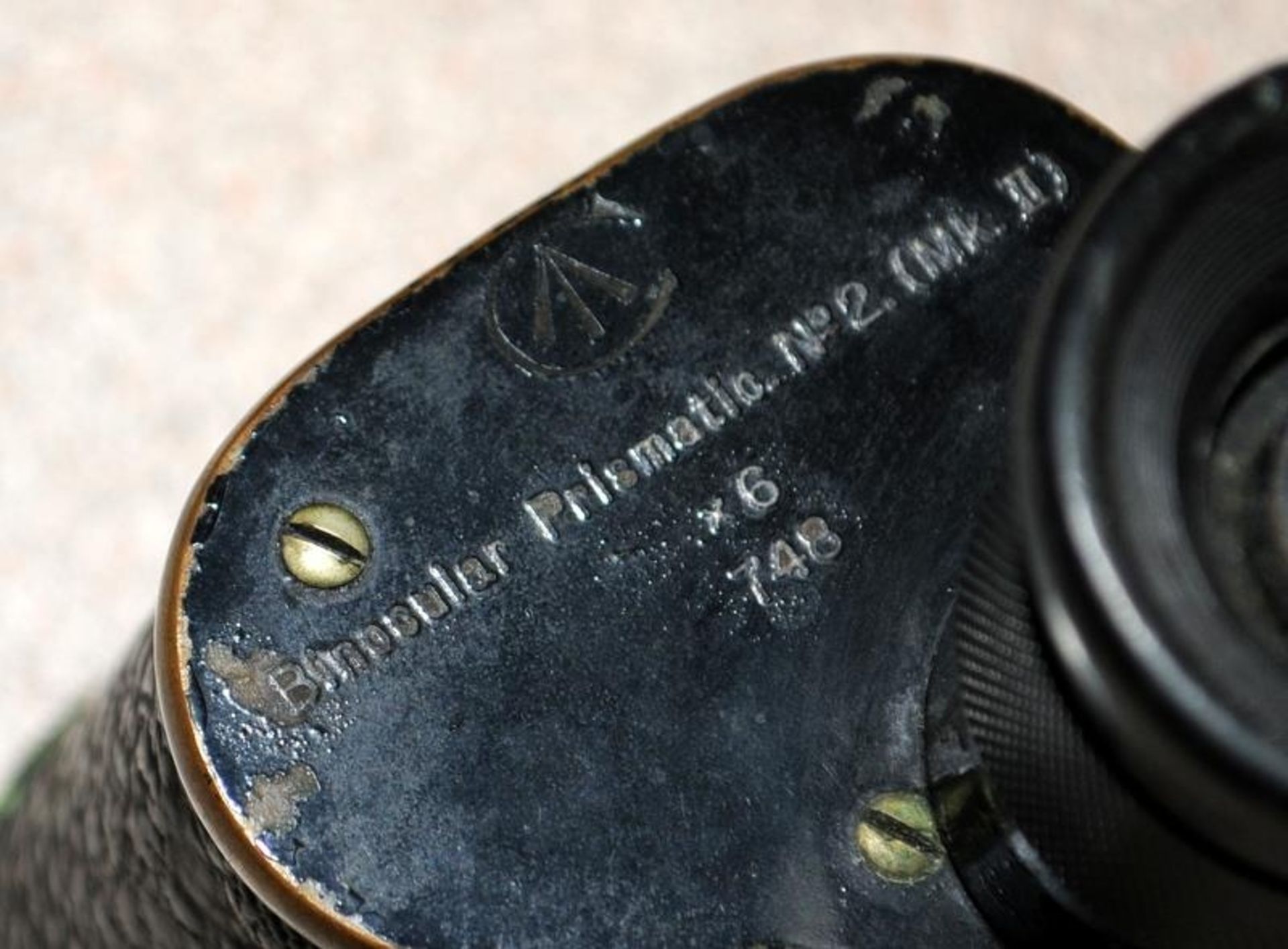 Collection of binoculars including vintage WWII examples. - Image 5 of 6