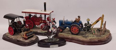 Enescol farming display model on wooden plinth together with two Leonardo Collection steam engine