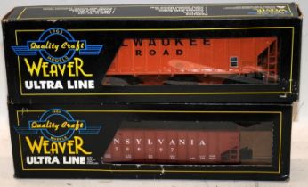 Quality Craft O Gauge Hi Rail 3 bay coal car c/w PS-2 Central Discharge Hopper. Both boxed