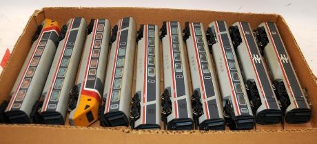 A tray of loose Hornby OO gauge BR APT locomotive and carriages. 10 items in lot