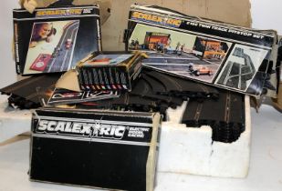 Vintage Scalextric 400 Model Racing set (not checked for completeness) c/w boxed Scalextric