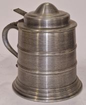 Vintage novelty ice bucket in the form of a large tankard with lid.