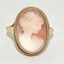 9ct gold ladies Cameo ring size M