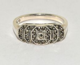 A 925 silver Art Deco style stepped marcasite ring Size O