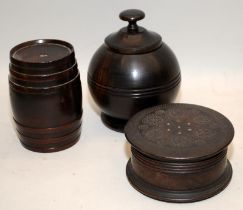 Treen: A collection of attractive vintage turned wood lidded pots