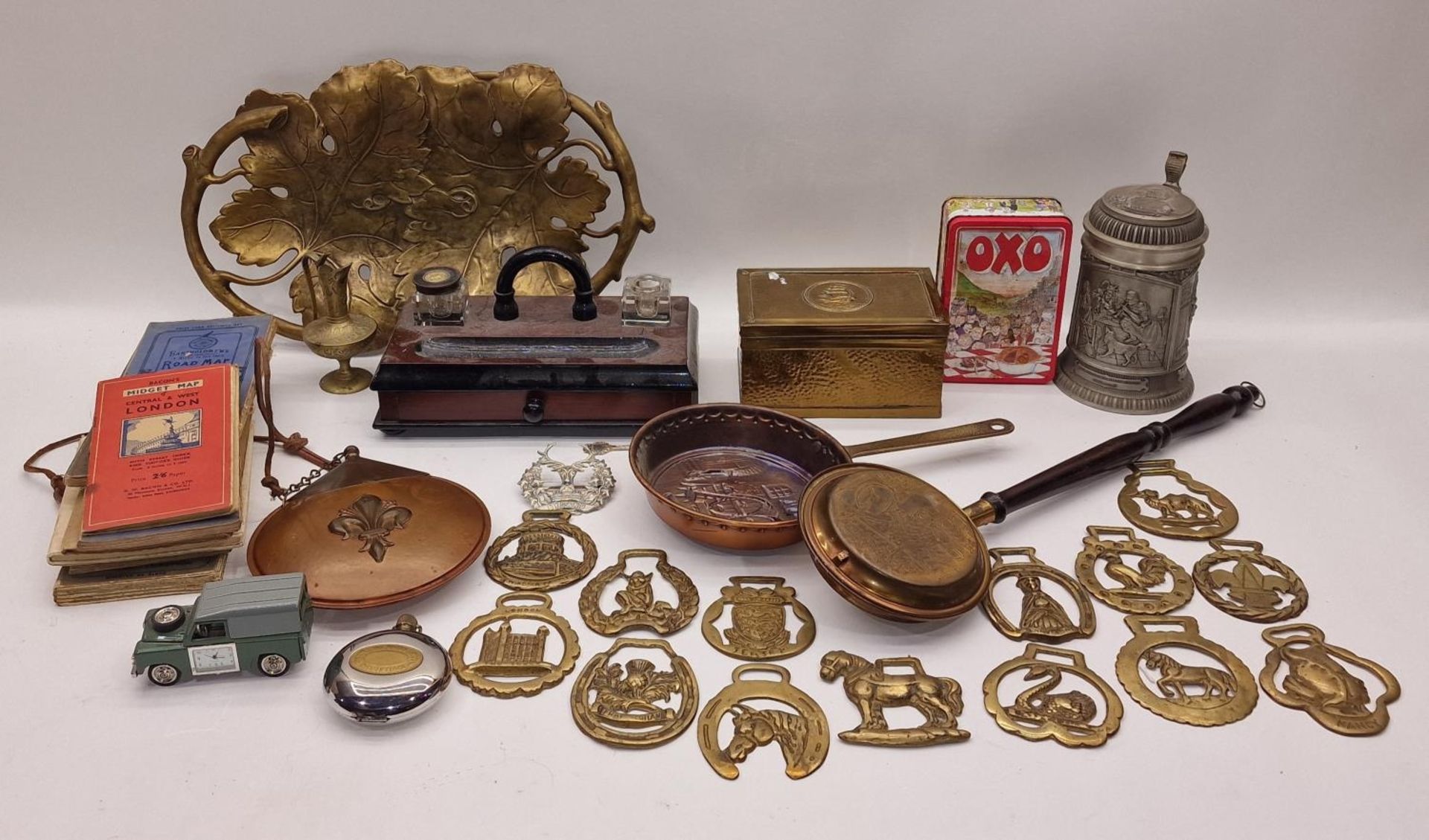 Mixed lot to include items of brassware, antique road maps and other items.
