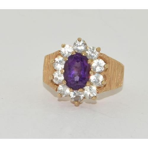 9ct gold ladies antique set Amethyst ring in the halo style with bark effect shank size M 3.8g - Image 5 of 5