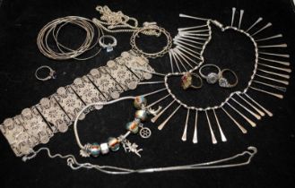 Antique silver filigree bracelet and other silver costume jewellery.