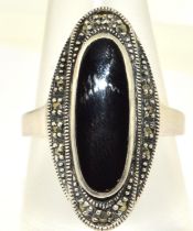 A large 925 silver marcasite ring Size o