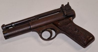 Vintage Webley 177 pistol requires a service.