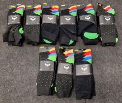 A quantity of brand new and carded Brave Soul men's socks size 7-11. Various patterns. (ref:84)